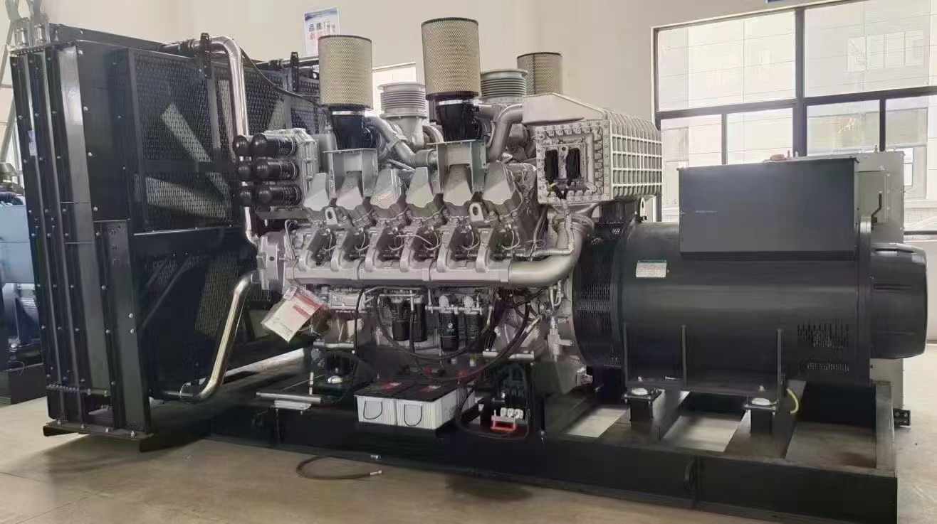 华容800KW柴油发电机组可以带动多少kw的设备？