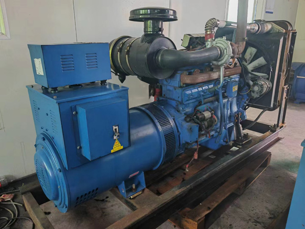 华容100kW柴油发电机组使用多级机油有哪些优缺点?